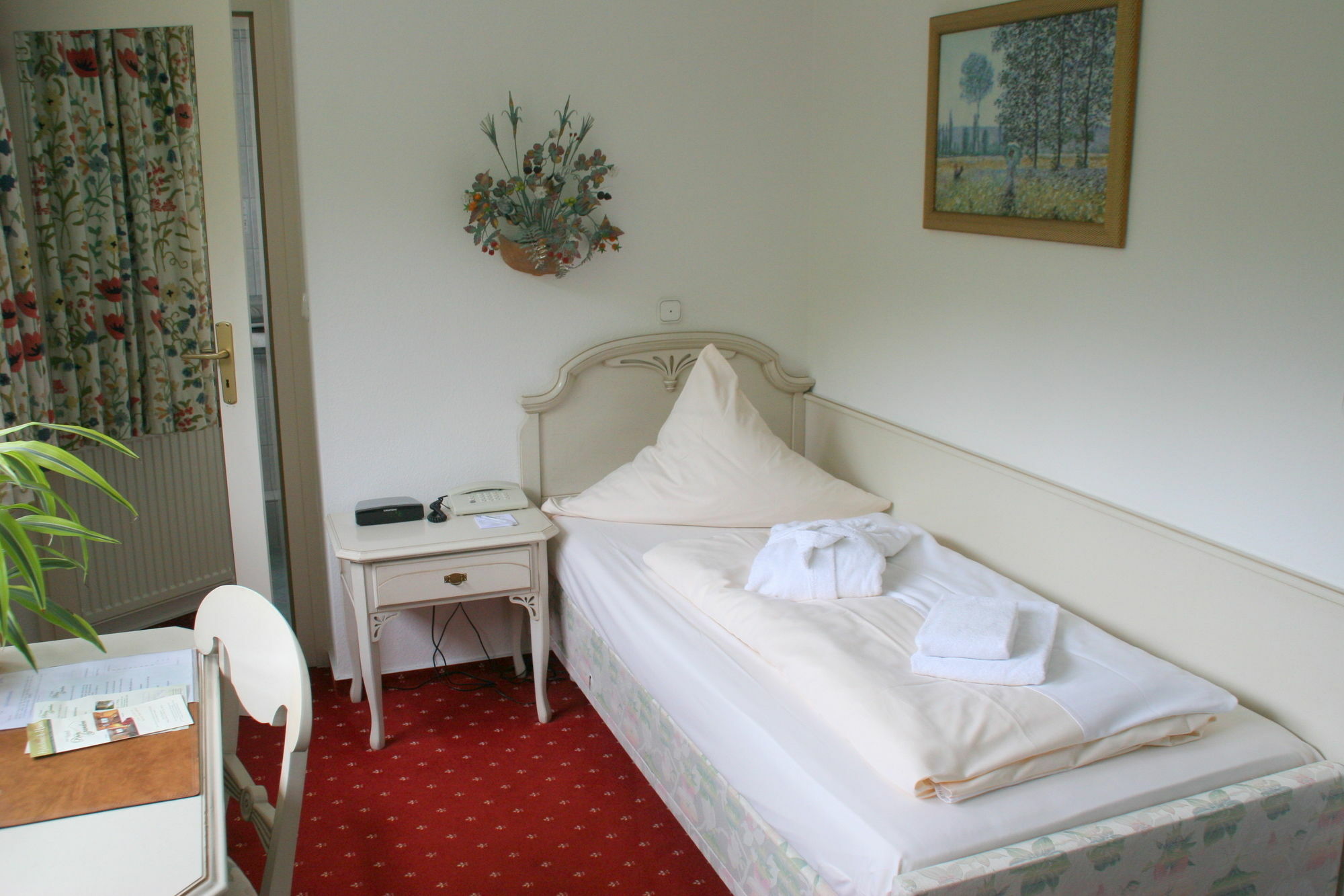 Sure Hotel By Best Western Rhoen Garden Poppenhausen Exterior foto