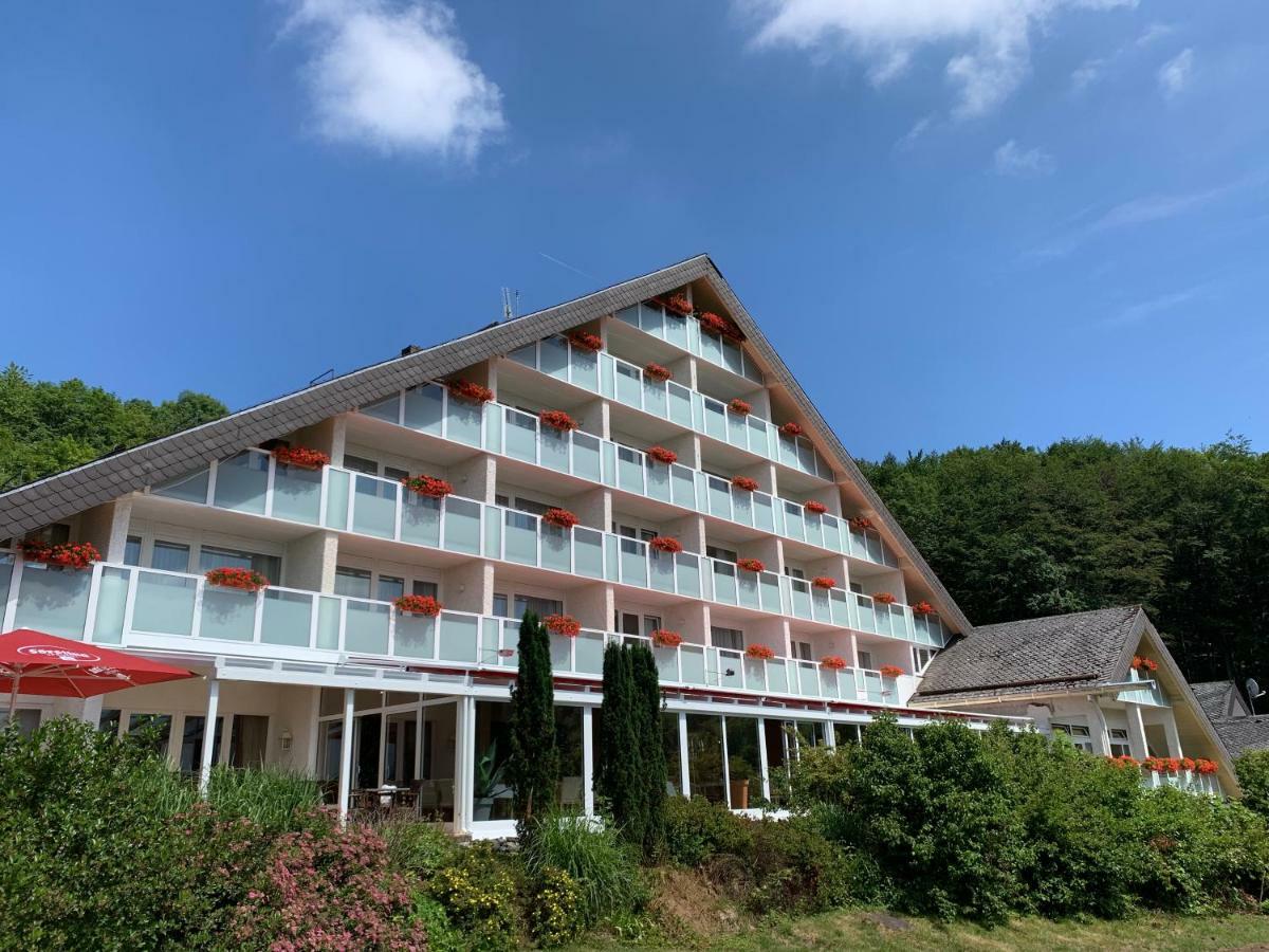 Sure Hotel By Best Western Rhoen Garden Poppenhausen Exterior foto